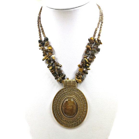 Turquoise Gravel Pendant Necklace, Handmade Oval Alloy Jewelry - Picture 1 of 5